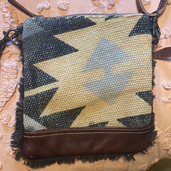 Leather and Cloth Southwestern Crossbody - Picture 2 of 4